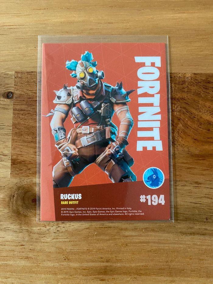 Lot 5 cartes Panini Fortnite - photo numéro 4