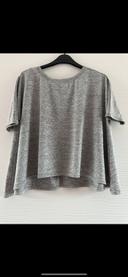 Tee-shirt gris fluide