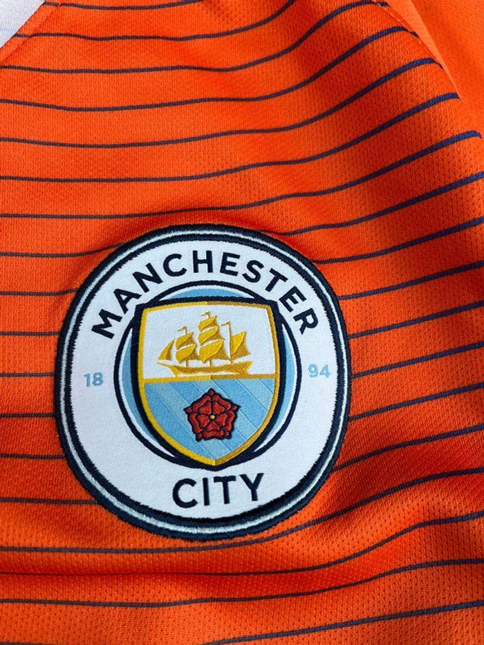 Maillot aguero Manchester City - photo numéro 8