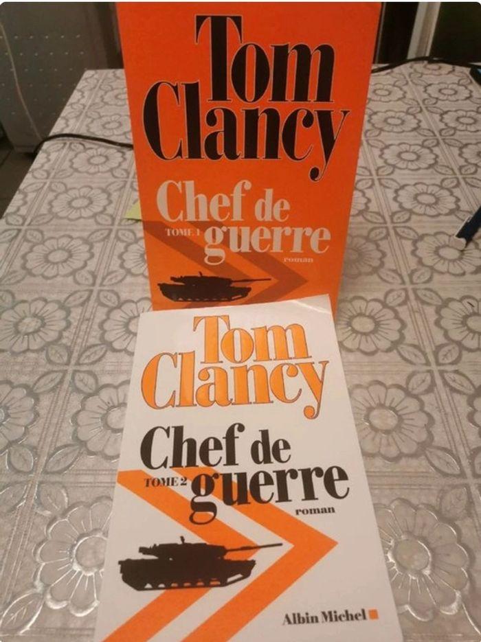 2 Livres Tom clancy - photo numéro 1