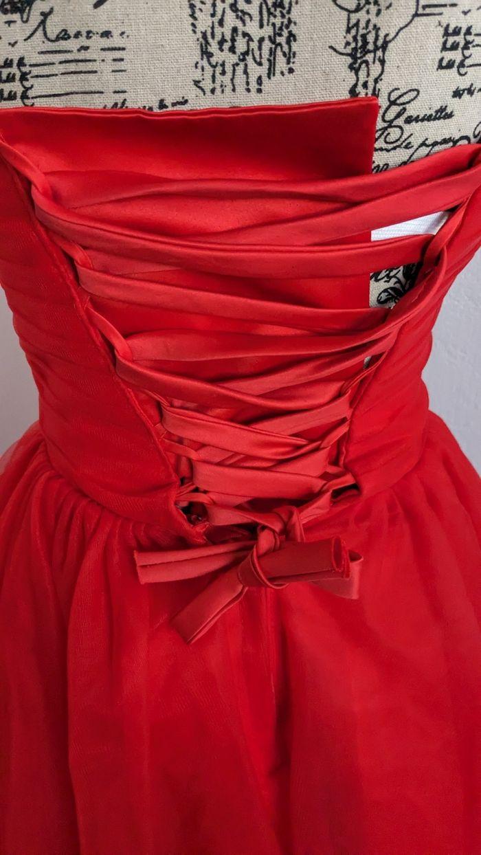 Robe rouge - photo numéro 4