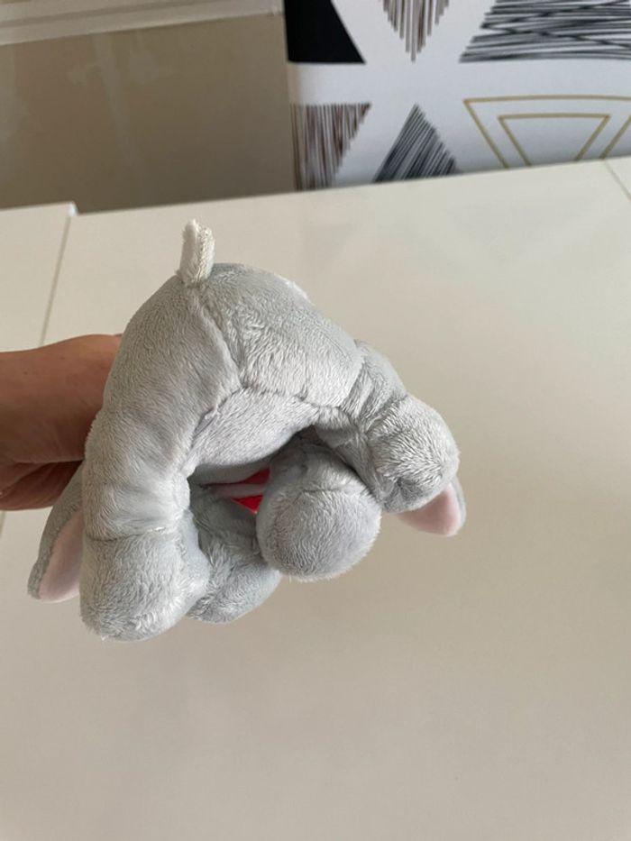 Peluche dumbo environ 18 cm - photo numéro 3