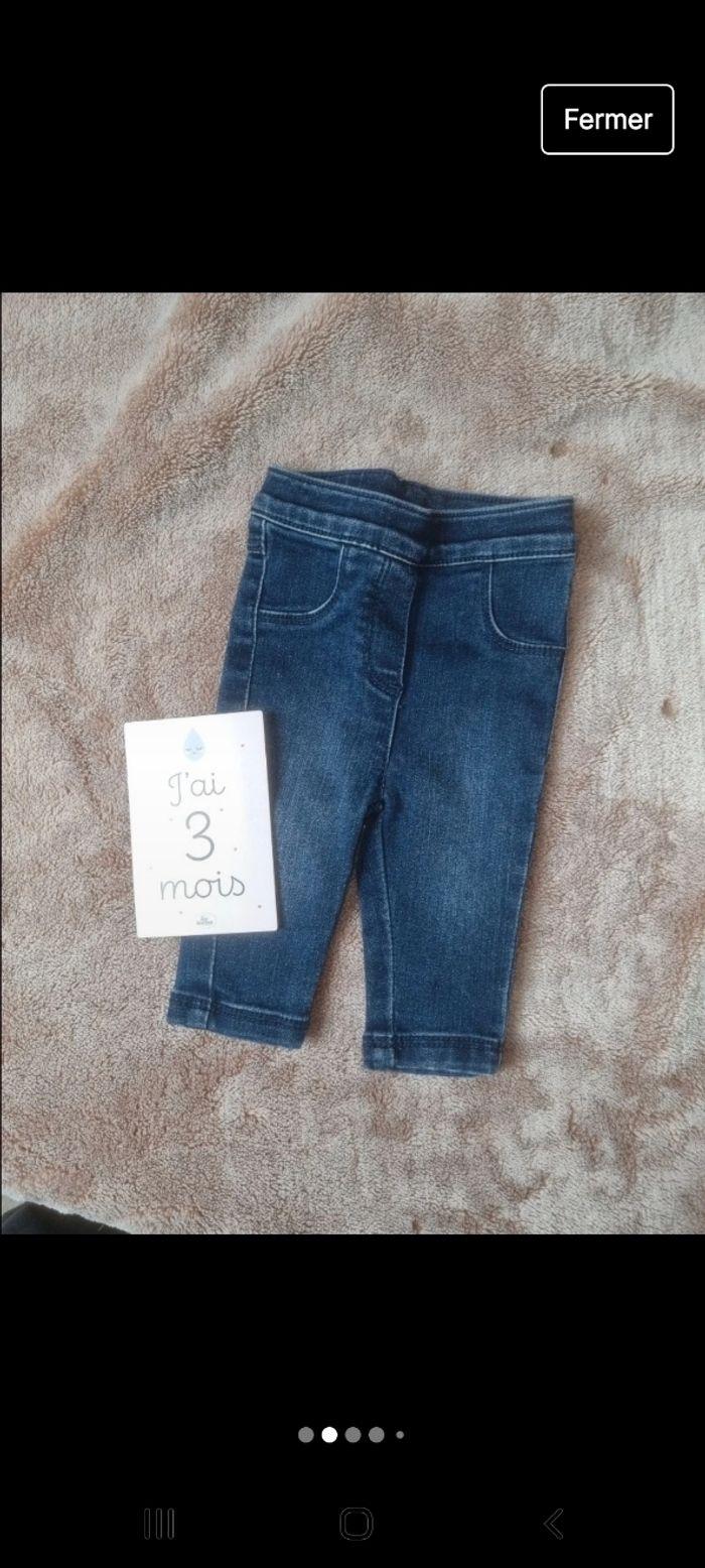 Lot de 5 jeans - photo numéro 2