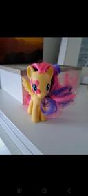 My little pony g4 rainbow rocks fluttershy