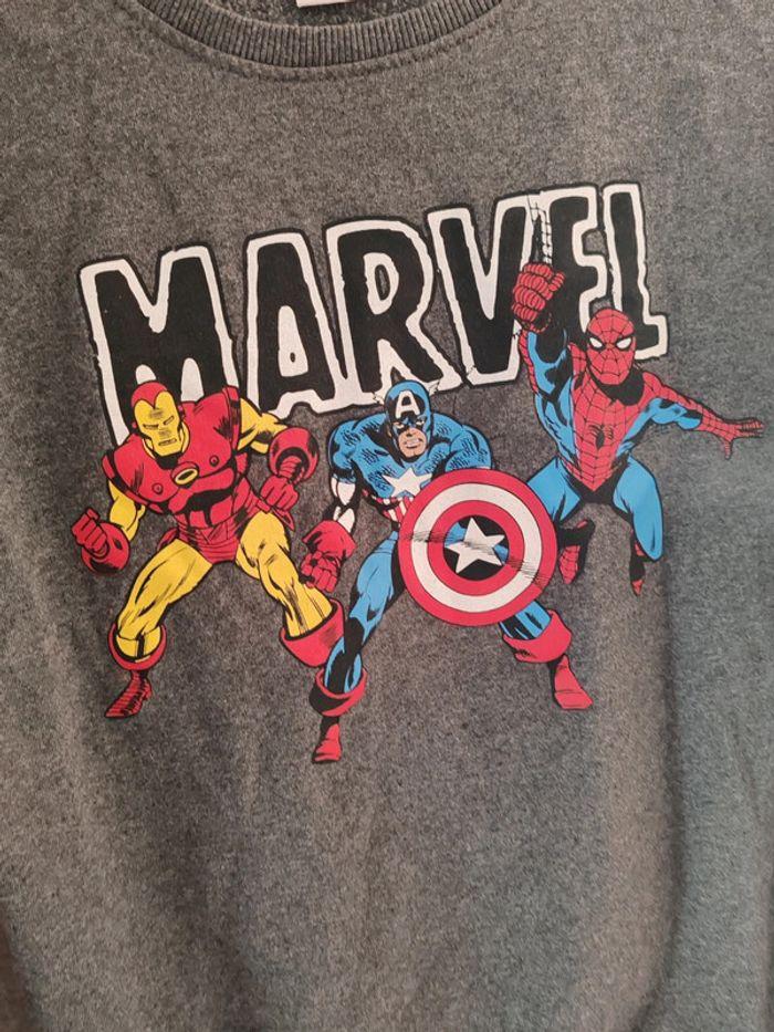 Pull Marvel - photo numéro 2