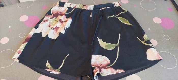 Joli lot de 2 shorts d'été femme fleuris Shein S dont 1 neuf - photo numéro 6