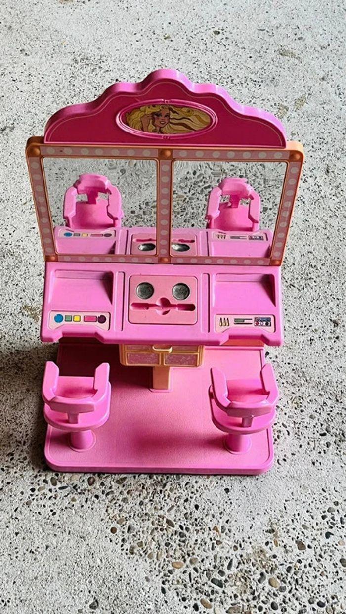 Le Salon de Beauté de Barbie - Mattel 1987