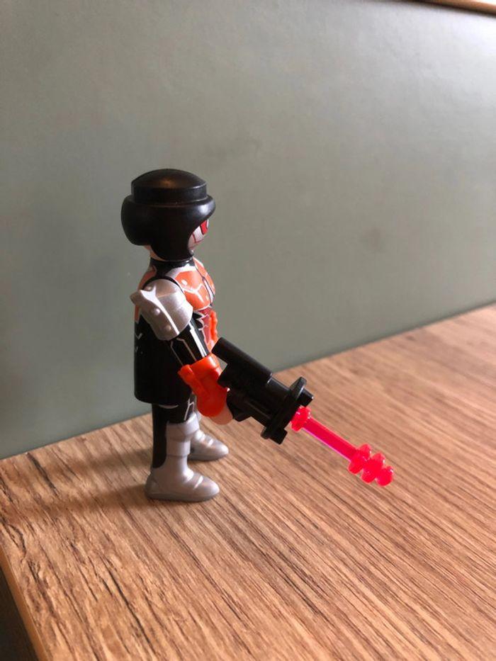 Playmobil guerrière - photo numéro 2