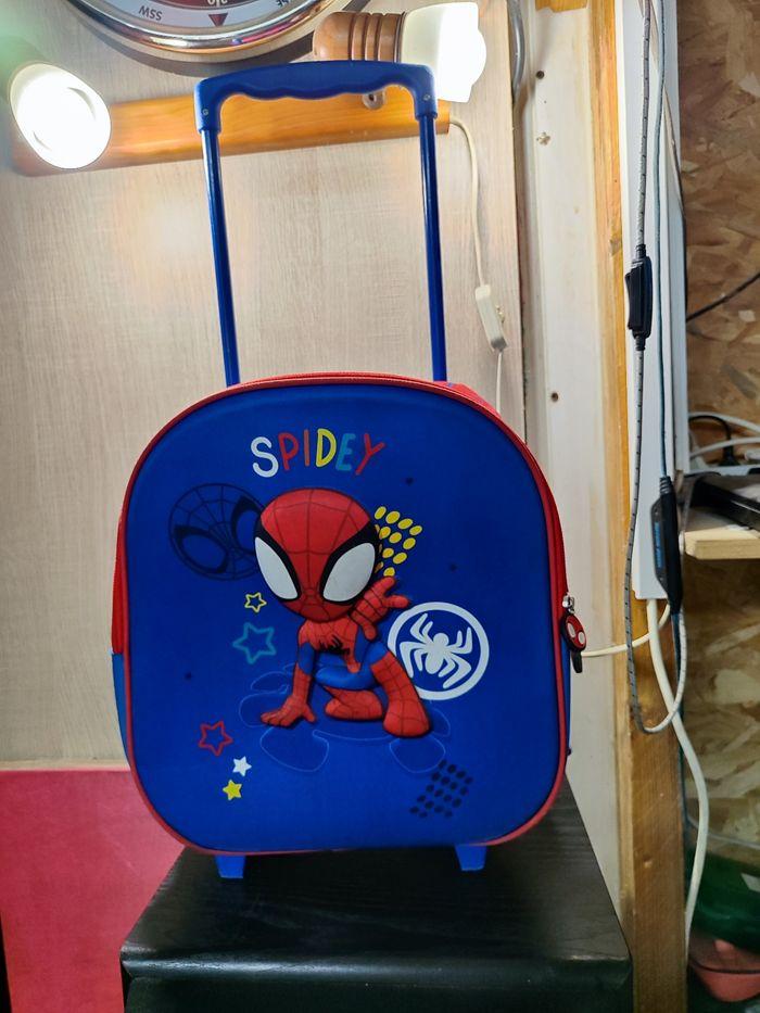 Cartable à roulettes de Spider-Man - photo numéro 1