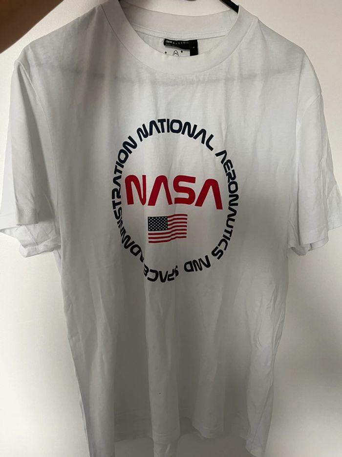 T-shirt Nasa neuf - photo numéro 3