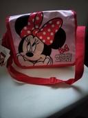 Idée cadeau sac bandoulière minnie disney