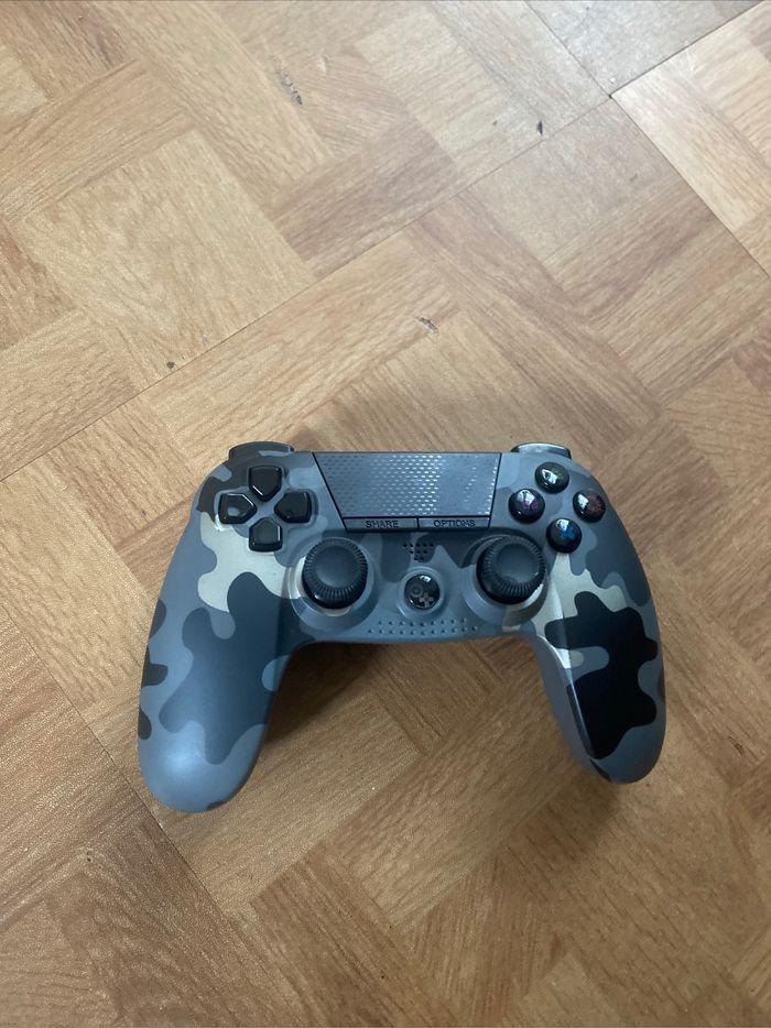 Manette ps4 compatible - photo numéro 1