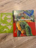 Livre dinosaure tyrannosaure