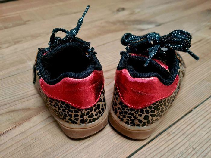 Paire de bottines motif léopard pour bebe fille - photo numéro 4