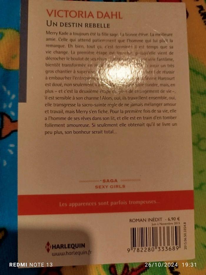 Livre Un destin de rebelle - photo numéro 2