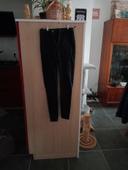 Jeans slim noir taille 34 de Bershka