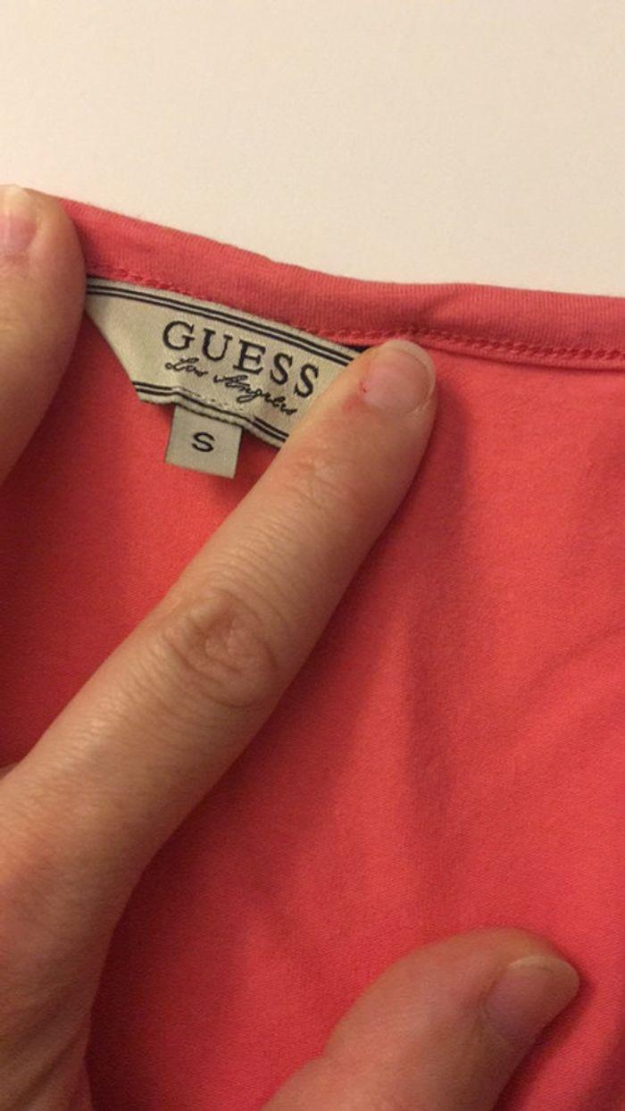 T-shirt Guess - corail à strass - photo numéro 2