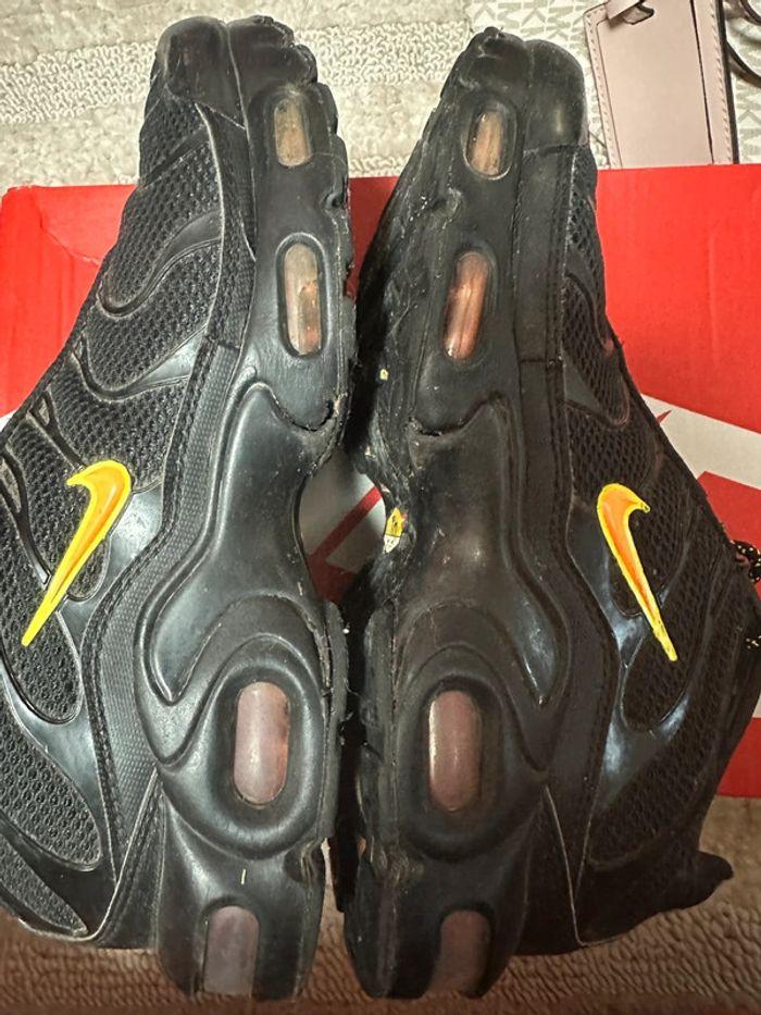 Chaussures basket noir Nike air Max  tn 38,5 - photo numéro 11