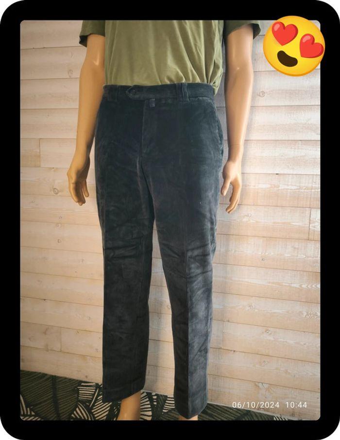 Élégant pantalon vintage noir en velours côtelé taille 40 - photo numéro 1