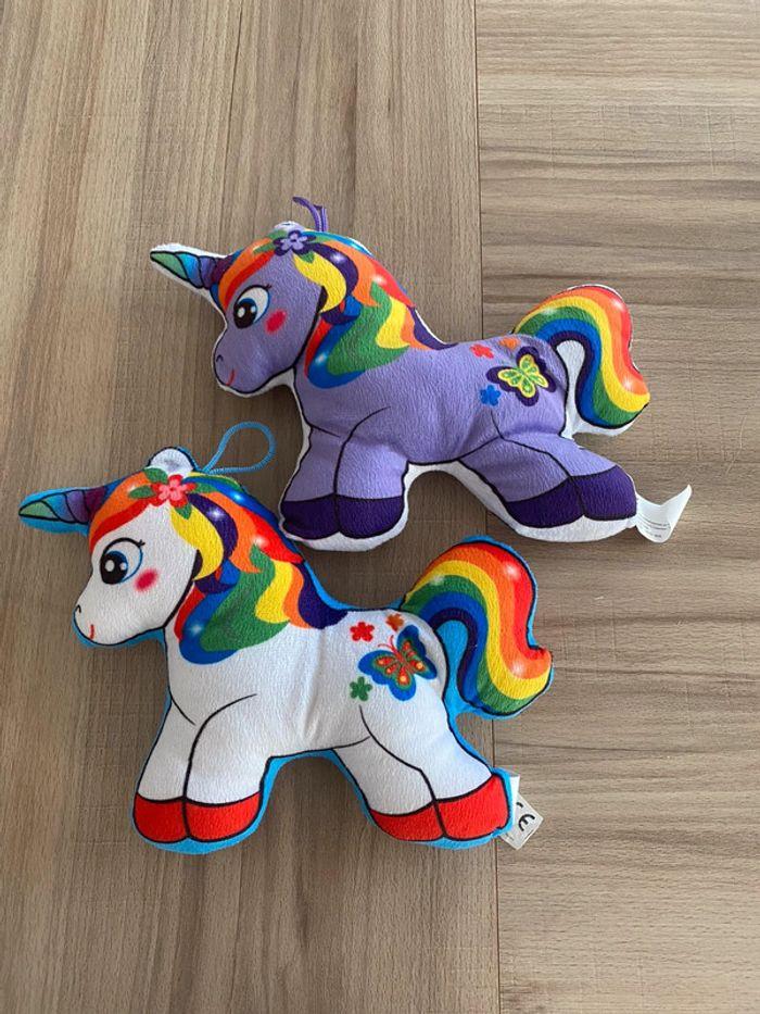 Lot de 3 peluches licorne 🦄 - photo numéro 1