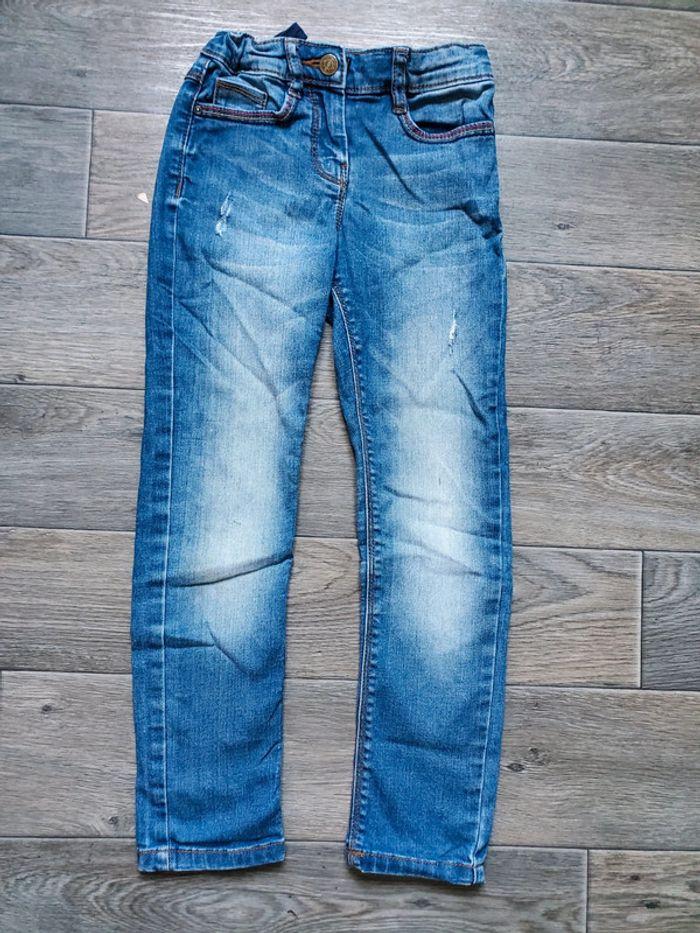 Jeans taille 7 ans bon état TAO - photo numéro 1