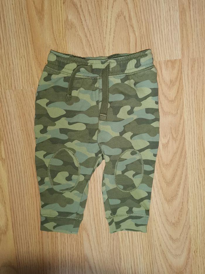 Pantalon militaire 3 mois - photo numéro 1