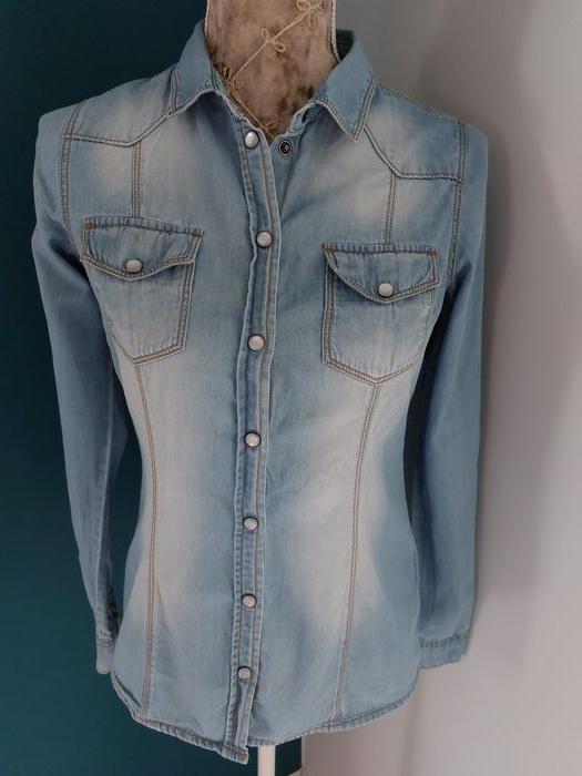 Chemise en jean Urban Surface taille S - photo numéro 1