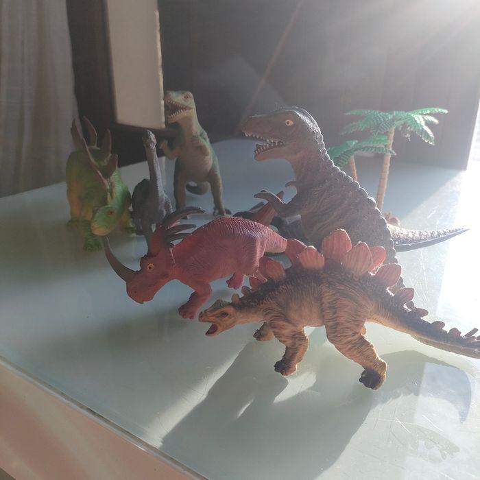 Lot de 7 dinosaures - photo numéro 3