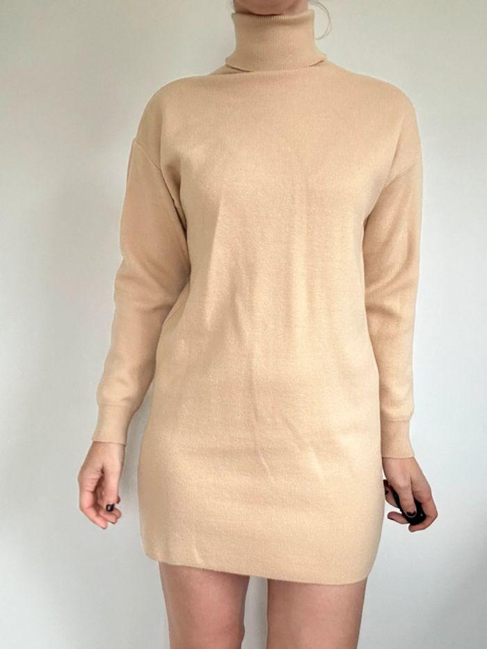 Robe pull beige élégante – Chic et confortable, taille 36/38, très bon état 💖 - photo numéro 2