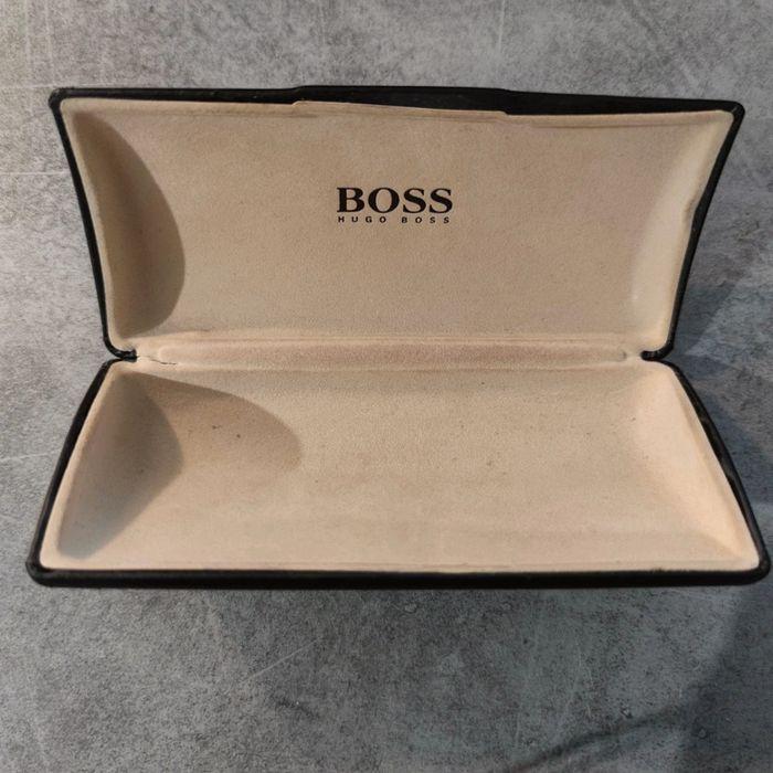 Boitier étui à lunettes Hugo boss - photo numéro 1