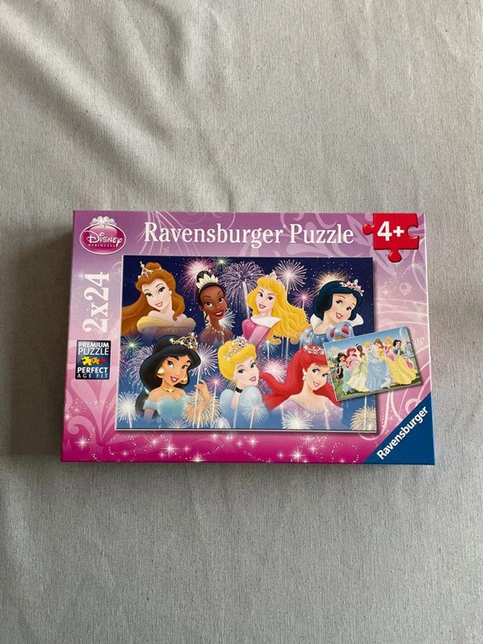 Lot 2 puzzles 24 pièces Disney Princesses - photo numéro 1