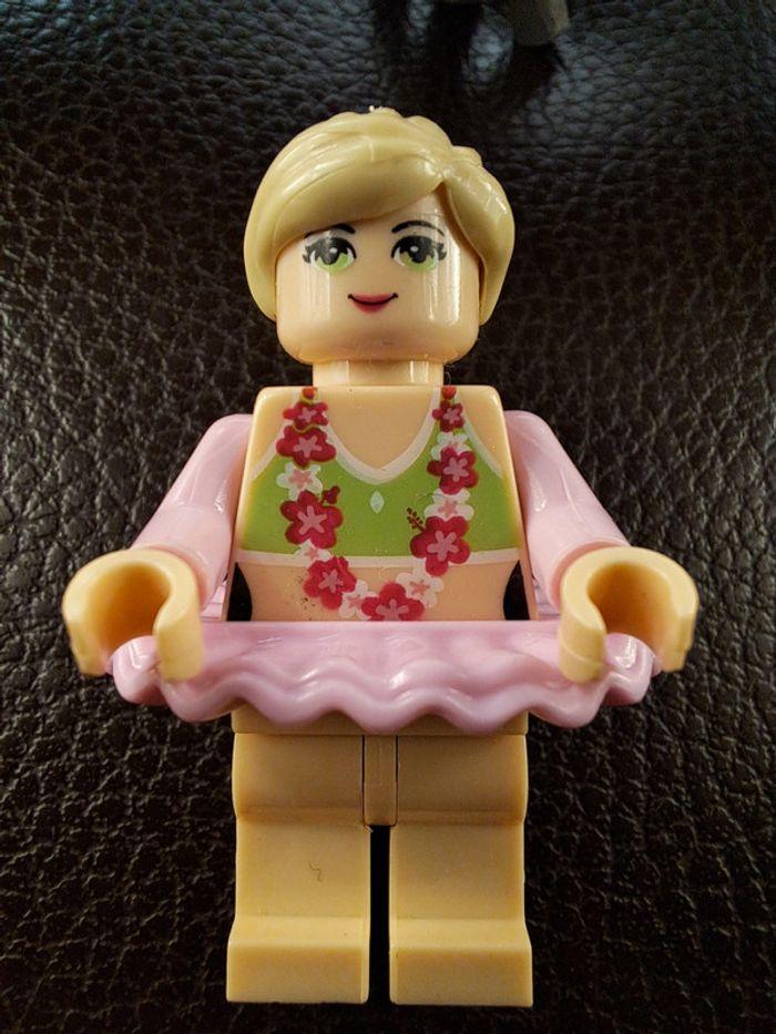 Figurine Lego compatible Danseuse - photo numéro 1