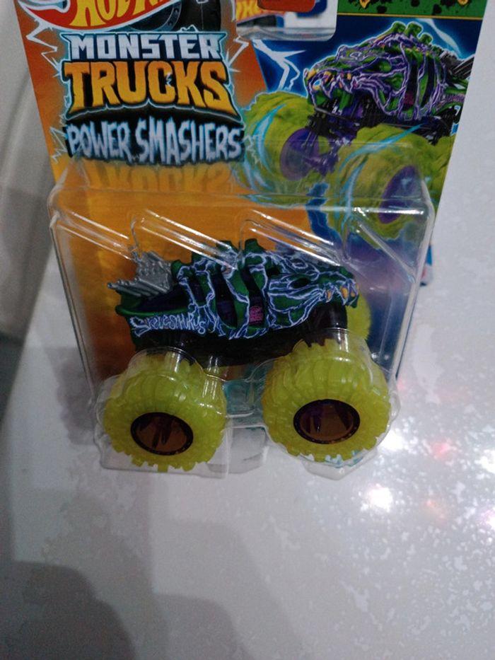 Monster truck hot Wheels power smashers neuf 1/64 Skelesaurus - photo numéro 2