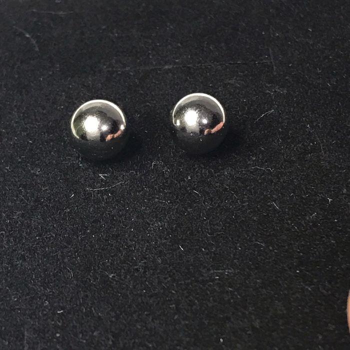 Boucles clous d’oreilles , boules argent - photo numéro 1