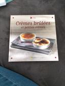 Livre de recettes de crèmes brûlées