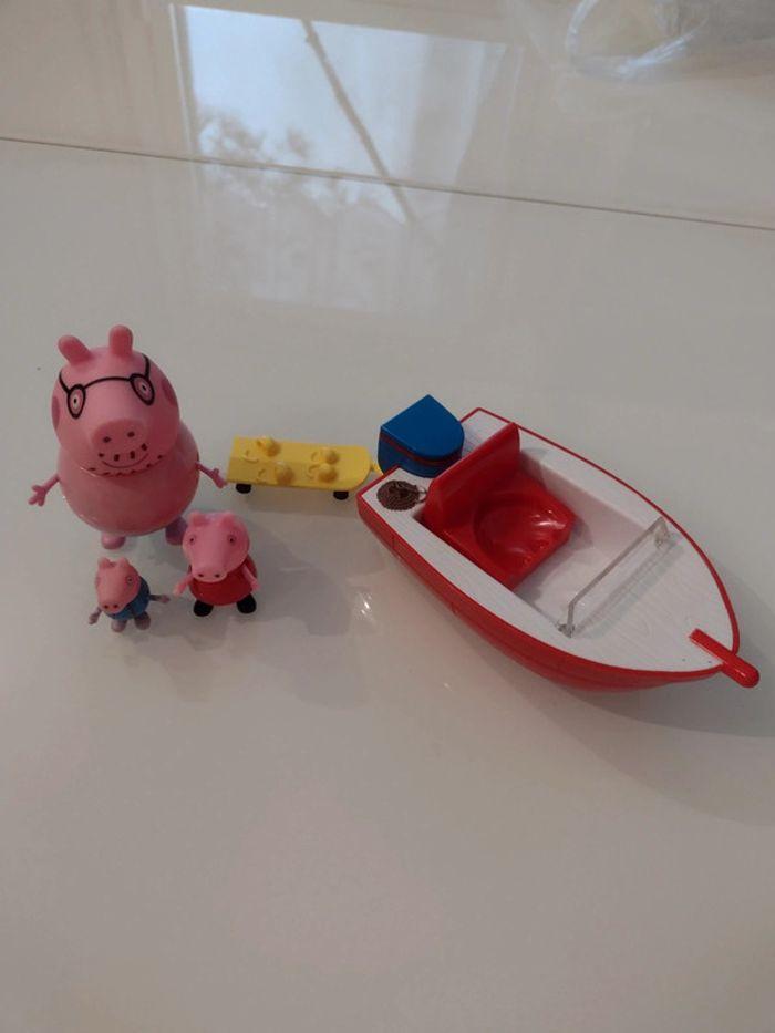 Bateau Peppa Pig - photo numéro 1