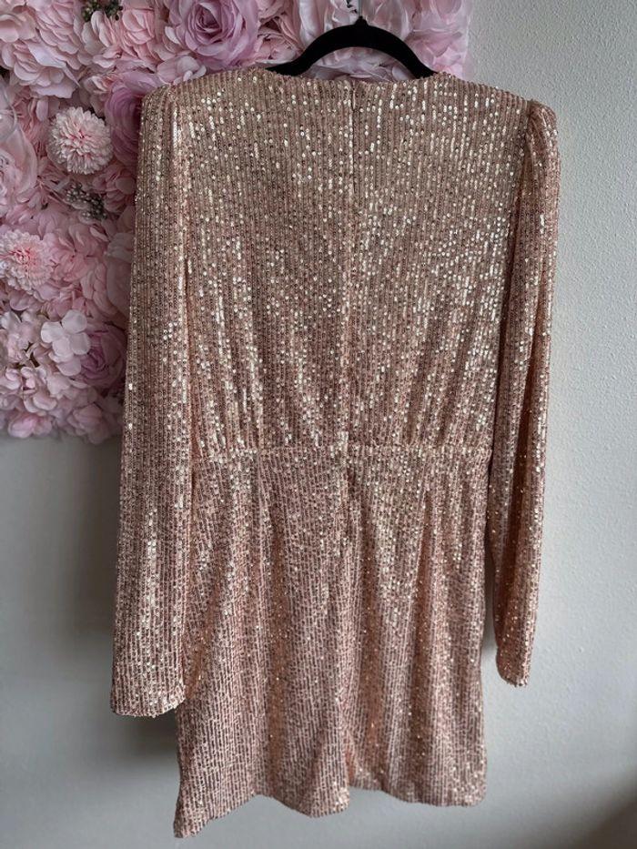 Robe Amisu a sequins rose poudrée taille 38 - photo numéro 5