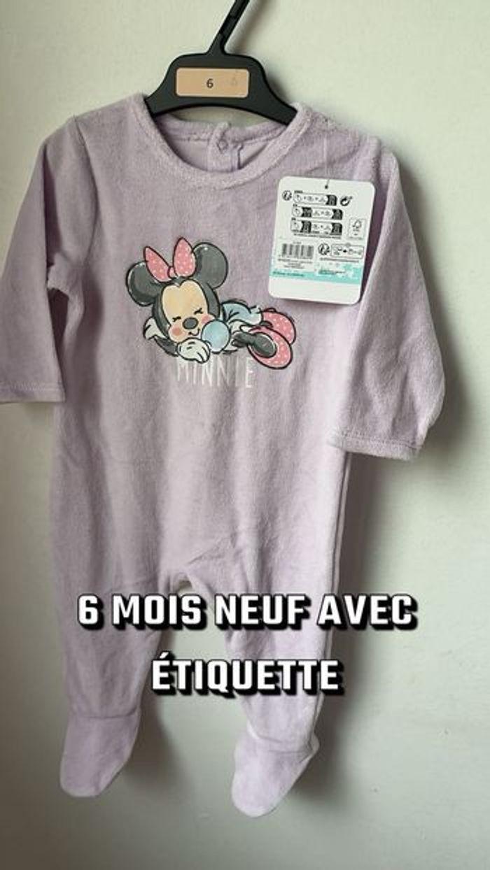 6mois Pyjama automne hiver bébé fille Minnie Disney neuf étiquette violet mauve