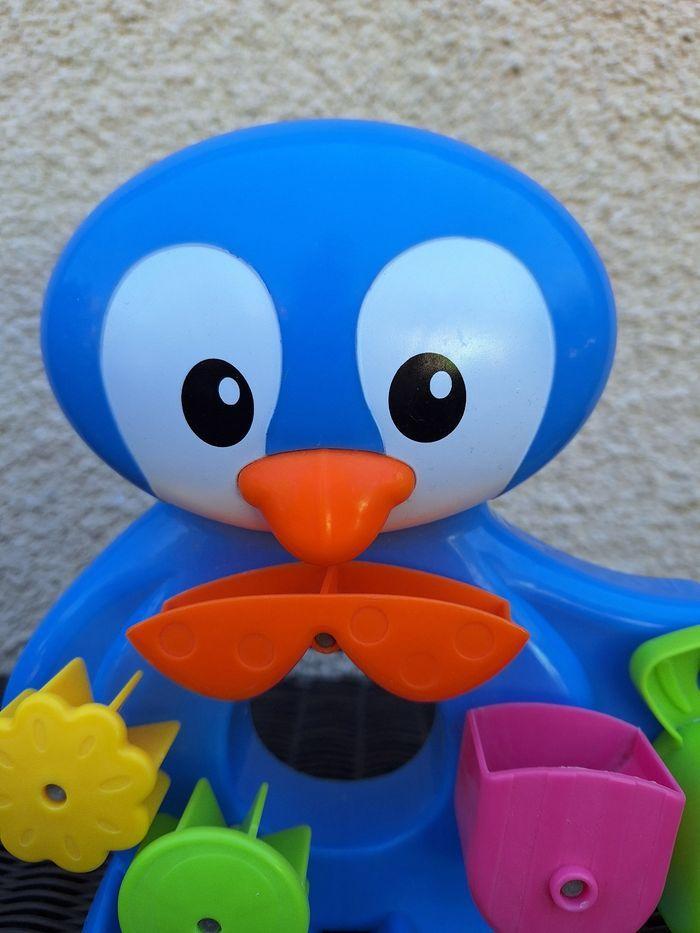 🫧 Jouet de bain Infantino pingouin rigolo - photo numéro 4