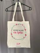 Tote bag