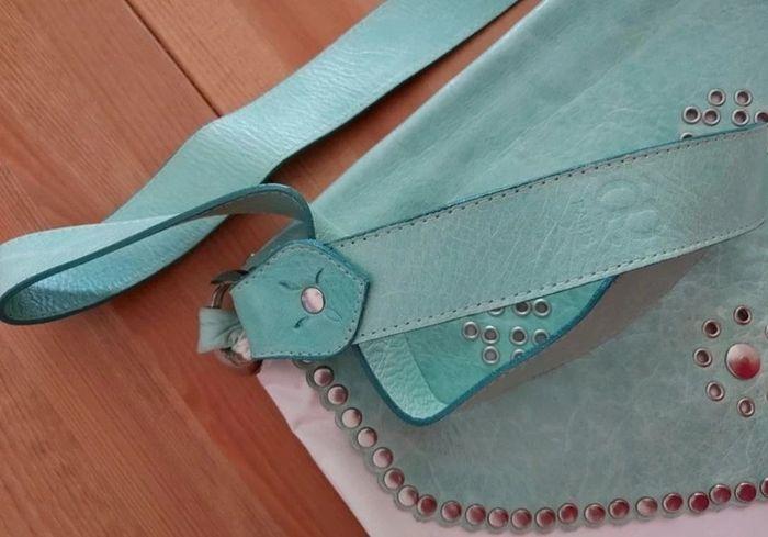 Sac blanc et turquoise marque Articles de Paris - photo numéro 4