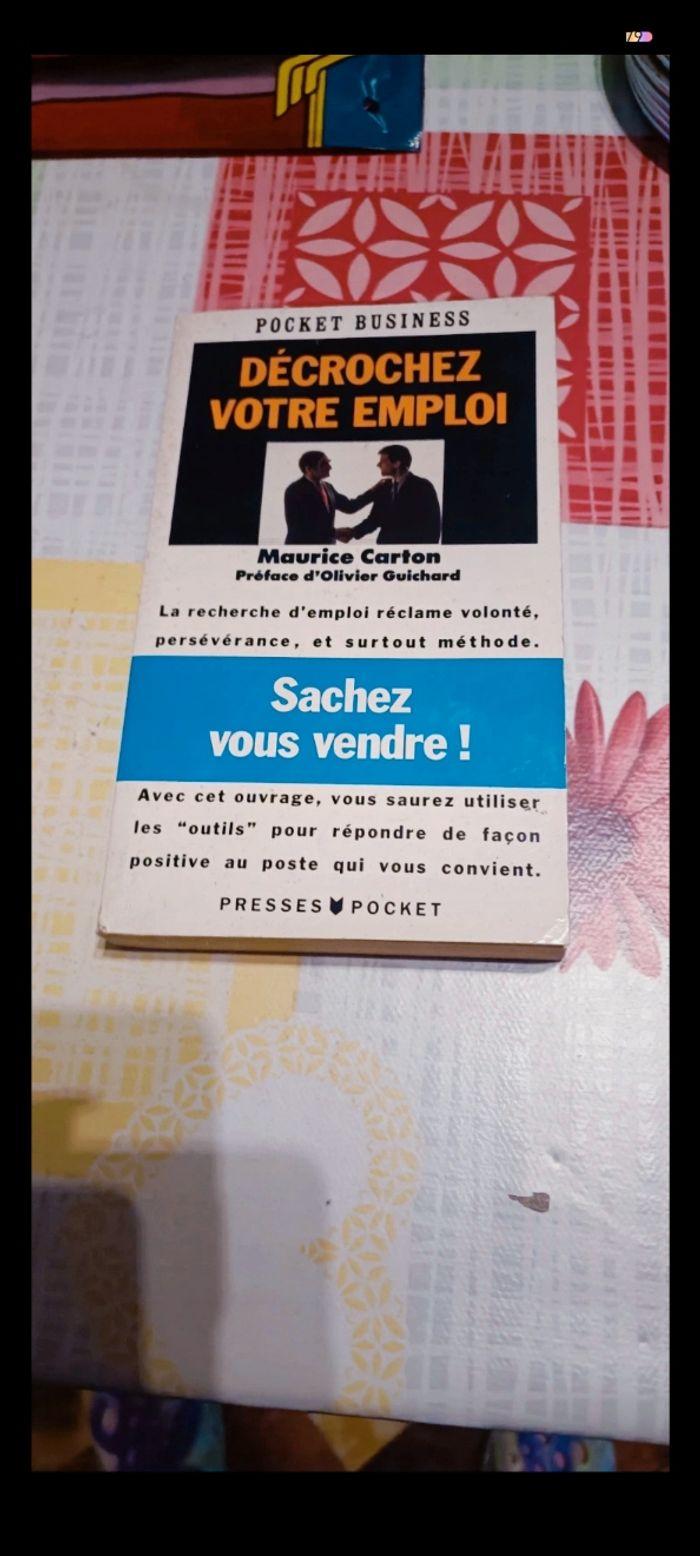 Livre décrochez votre emploi - photo numéro 1