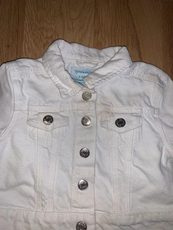 Veste en jean blanche 2-3 ans - photo numéro 2