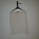 Pull blanc col v