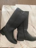 Bottes hautes . Pointure 38