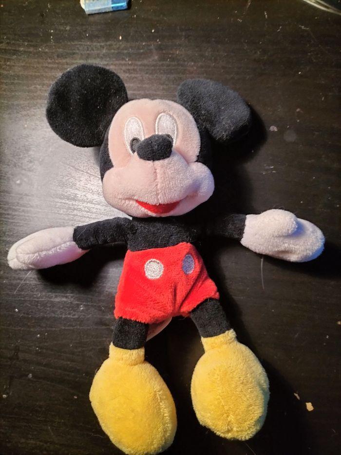 Peluche Mickey - photo numéro 1