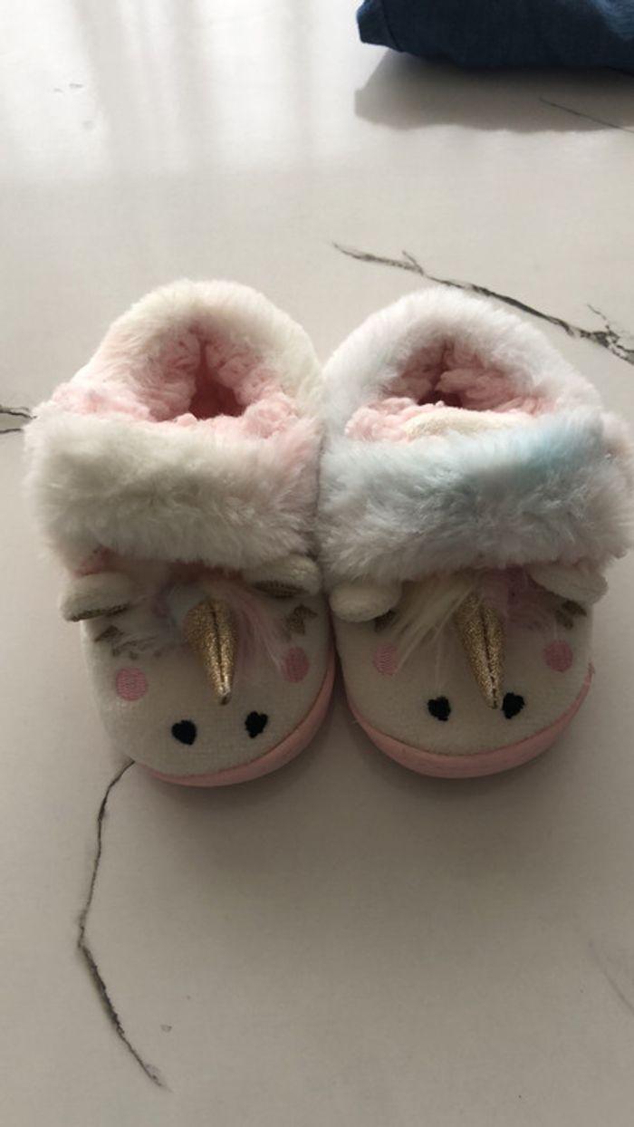 Chaussons licorne fourrés tout doux - photo numéro 1