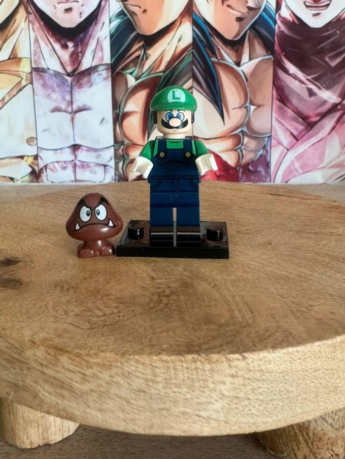 Figurine Lego Luigi Mario - photo numéro 1