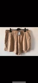 Short beige Primark taille 46