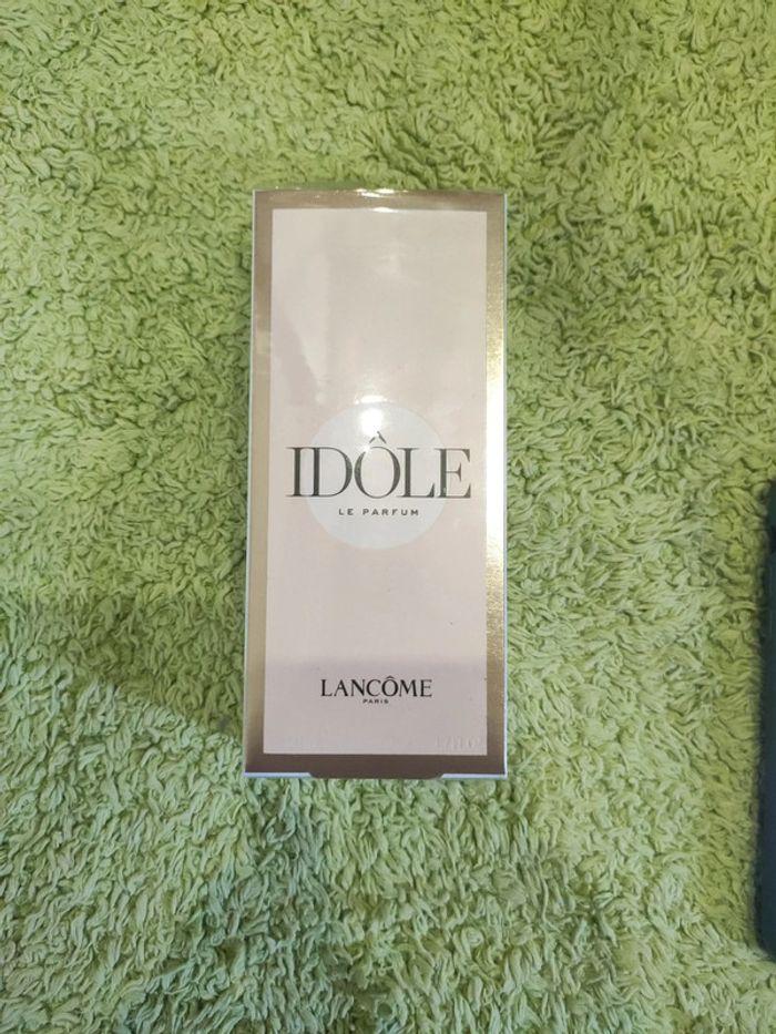 Idole Lancôme - photo numéro 1